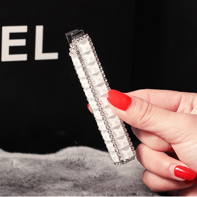 Women Diamond Inlaid Inflatable Fashionable Lighter